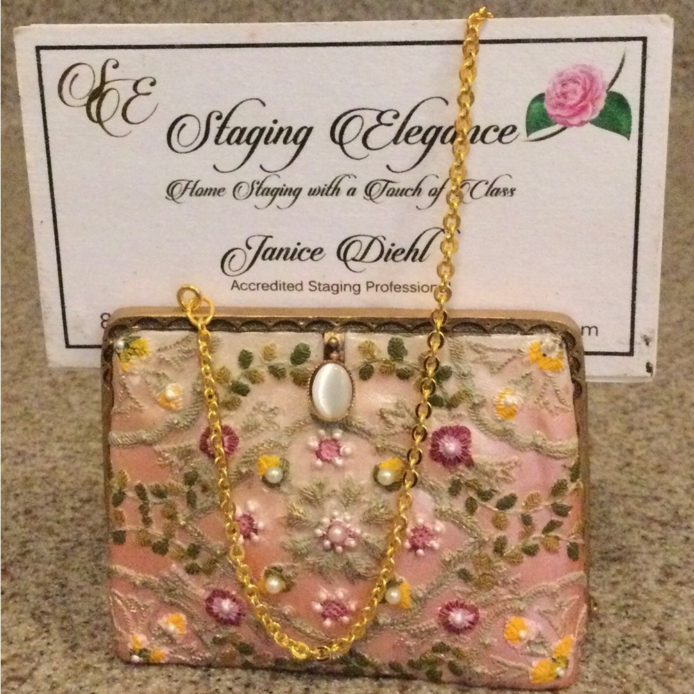 New- Victorian Business Card holder.